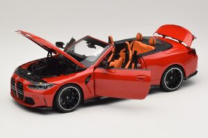BMW M4 G83 Cabriolet Red Metallic Minichamps 1:18 110021030 Métal — image 2 sur 8