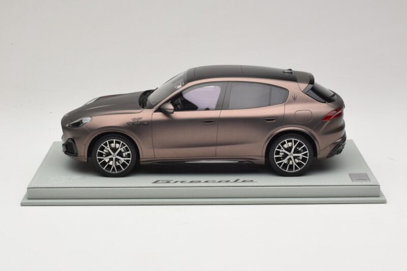Maserati Grecale Bronze BBR 1:18 P18220FMAS Résine