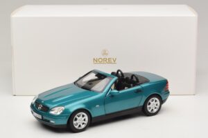 Mercedes SLK R170 Vivianite Green Norev 1:18 183021 Métal — image 10 sur 10