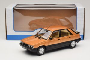 Renault 11 GTL Or MCG 1:18 MCG18590 Métal — image 6 sur 6