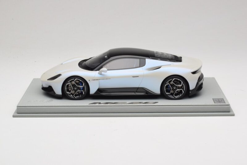Maserati MC20 Bianco Audace BBR 1:18 P18191AMAS Résine
