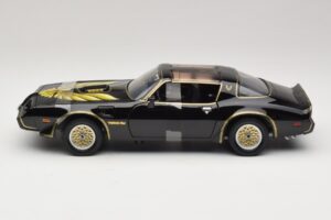 Pontiac Firebird Trans Am Kill Bill Movie Greenlight 1:18 12951 Métal — image 3 sur 6