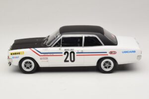 Opel Commodore A #20 H. Greder / P. Pagani Rally Monte Carlo 1971 MCG 1:18 MCG18561R Métal — image 3 sur 6