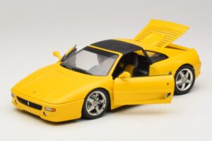 Ferrari F355 Spider Jaune avec Toit Noir UT Models 1:18 180074030-P4 Métal — image 2 sur 8