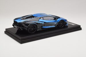 Lamborghini Revuelto Blue Black IVY Merit 1:18 REMC040 Résine — image 3 sur 7
