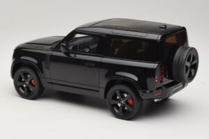 Land Rover Defender 90 L663 P400 X-Dynamic HSE Santorini Black GT Spirit 1:18 GT992 Résine — image 5 sur 6