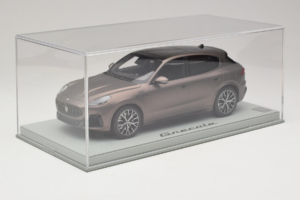 Maserati Grecale Bronze BBR 1:18 P18220FMAS Résine — image 6 sur 7
