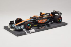 McLaren MCL36 O. Piastri Abu Dhabi Test 2022 Minichamps 1:18 537221828 Résine