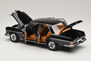 Mercedes 280 SE W108 Noir Norev 1:18 183360 Métal — image 5 sur 8