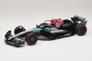 Mercedes AMG Petronas W15 E Performance L. Hamilton Winner British GP 2024 Minichamps 1:18 110241244 Résine