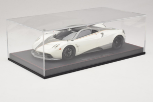 Pagani Huayra Luminous Green AB 1:18 REMC041 Résine — image 6 sur 7