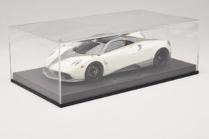 Pagani Huayra Luminous Green AB 1:18 REMC041 Résine — image 6 sur 7