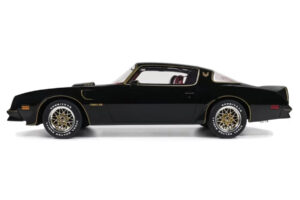 Pontiac Firebird Trans Am Starlight Black Otto 1:12 G098 Résine — image 3 sur 5