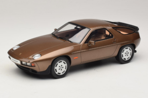 Porsche 928 S Tobacco Metallic GT Spirit 1:18 GT1005 Résine
