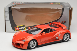 Giugiaro Prima Orange Bburago 1:18 33130-M1 Métal — image 8 sur 8