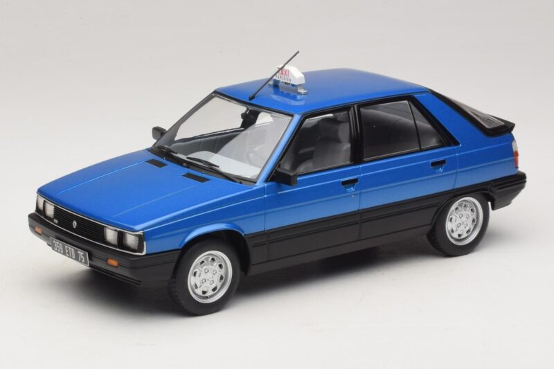 Renault 11 GTL Taxi James Bond MCG 1:18 MCG18833 Métal