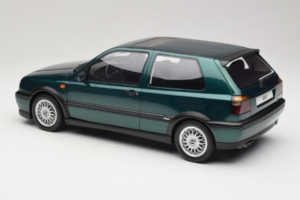 Volkswagen Golf Mk3 VR6 Carat Dragon Green Otto 1:12 G099 Résine — image 5 sur 6