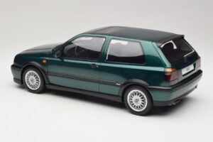 Volkswagen Golf Mk3 VR6 Carat Dragon Green Otto 1:12 G099 Résine — image 5 sur 6