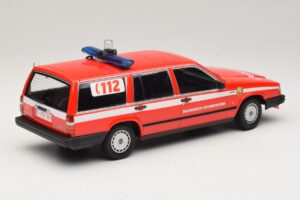 Volvo 740 GL Break Brandweer Grobbendonk Minichamps 1:18 155171795 Métal — image 2 sur 6