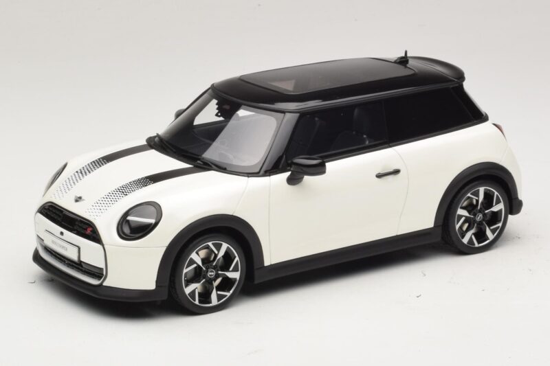 Mini Cooper S F66 Nanuq White Metallic Otto 1:18 Mini Cooper S F66 Nanuq White Metallic Otto 1:18 OT1245 Résine