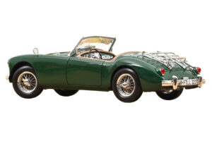 MG MGA British Racing Green Norev 1:18 182610 Métal — image 3 sur 5