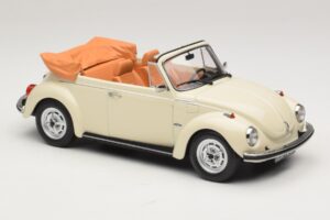 Volkswagen 1303 Cabriolet Cream White Norev 1:18 188535 Métal — image 4 sur 6