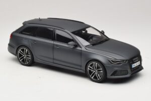Audi RS6 C7 Avant Daytona Grey Minichamps 1:18 5011216225 Métal — image 7 sur 8