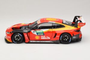 BMW M4 GT3 #31 Schubert Motorsport S. van der Linde Winner DTM Lausitzring 2022 Minichamps 1:18 113222031 Métal — image 4 sur 8