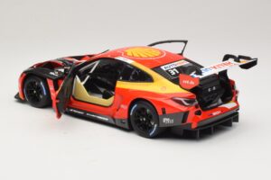BMW M4 GT3 #31 Schubert Motorsport S. van der Linde Winner DTM Lausitzring 2022 Minichamps 1:18 113222031 Métal — image 5 sur 8