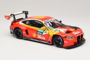 BMW M4 GT3 #31 Schubert Motorsport S. van der Linde Winner DTM Lausitzring 2022 Minichamps 1:18 113222031 Métal — image 6 sur 8