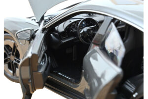 Porsche Taycan Turbo S Slate Grey Neo Norev 1:18 187654 Métal — image 4 sur 5