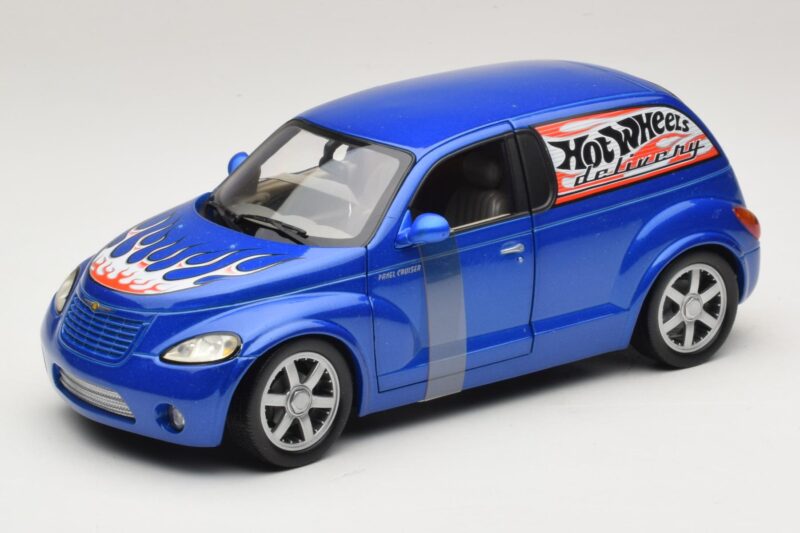 Chrysler PT Cruiser Livraison Bleu Hot Wheels 1:18 29616 Métal