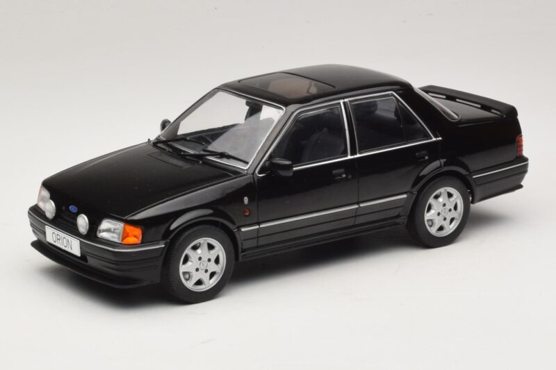 Ford Orion Mk2 RS Package Noir MCG 1:18 MCG18649 Métal