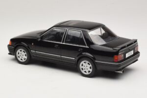Ford Orion Mk2 RS Package Noir MCG 1:18 MCG18649 Métal — image 5 sur 6