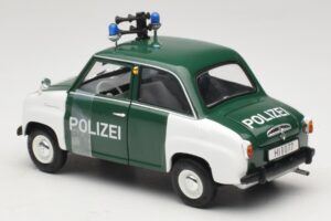 Goggomobil T250 Police Revell 1:18 08976-R1 Métal — image 5 sur 6