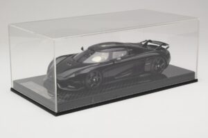 Koenigsegg Regera Noir Pack Carbone Intérieur Beige FrontiArt 1:18 REMC042 Résine — image 6 sur 7
