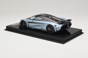 Koenigsegg Regera Bleu Pack Carbone FrontiArt 1:18 F079-173 Résine — image 5 sur 7