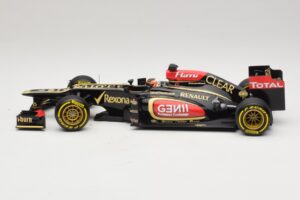 Lotus F1 Team E21 #7 K. Raikkonen Showcar 2013 Minichamps 1:18 110130077 Métal — image 3 sur 7