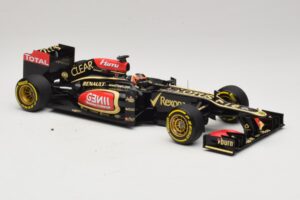 Lotus F1 Team E21 #7 K. Raikkonen Showcar 2013 Minichamps 1:18 110130077 Métal — image 4 sur 7