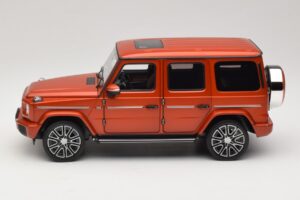 Mercedes G-Class W465 Copper Orange Matt Norev 1:18 183033 Métal — image 3 sur 6
