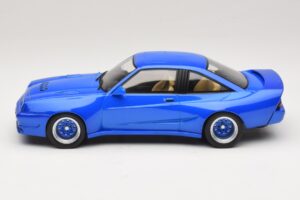 Opel Manta B Bleu Métallisé MCG 1:18 MCG18258 Métal — image 3 sur 6