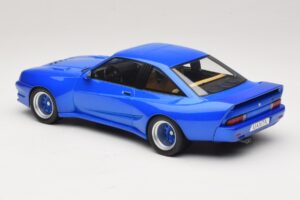 Opel Manta B Bleu Métallisé MCG 1:18 MCG18258 Métal — image 5 sur 6
