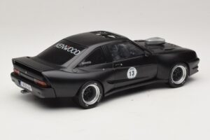Opel Manta B Custom Noir Mat Kenwood MCG 1:18 MCG18095 Métal — image 2 sur 6
