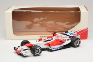 Panasonic Toyota Racing TF106 #11 J. Trulli 2006 Minichamps 1:18 AM59558L Métal — image 7 sur 7