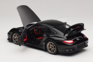 Porsche 911 997 GT2 RS Noir Minichamps 1:18 100069401-O Métal — image 5 sur 8