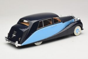 Rolls-Royce Silver Wraith Empress by Hooper Noir & Bleu Foncé MCG 1:18 MCG18051 Métal — image 2 sur 6