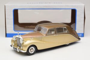 Rolls-Royce Silver Wraith Empress by Hooper Marron & Or MCG 1:18 MCG18000 Métal — image 6 sur 6