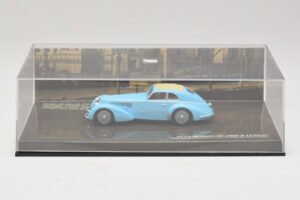 Alfa Romeo 8C 2900B Lungo Bleu Clair Minichamps 1:43 436120420 Métal — image 5 sur 5
