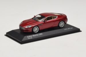 Aston Martin DB9 Rouge Métallisé Minichamps 1:43 400137340 Métal — image 2 sur 4