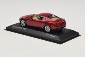 Aston Martin DB9 Rouge Métallisé Minichamps 1:43 400137340 Métal — image 3 sur 4